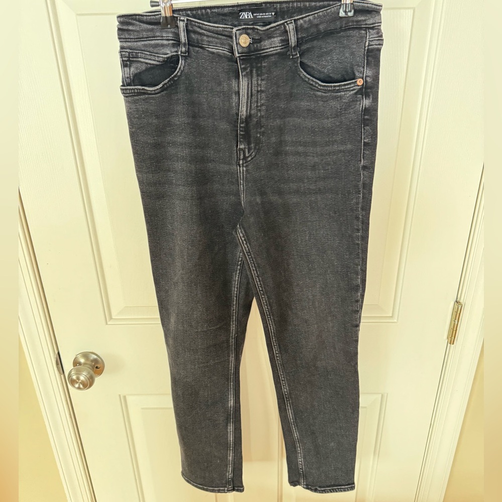 ZARA Black Jeans, 10